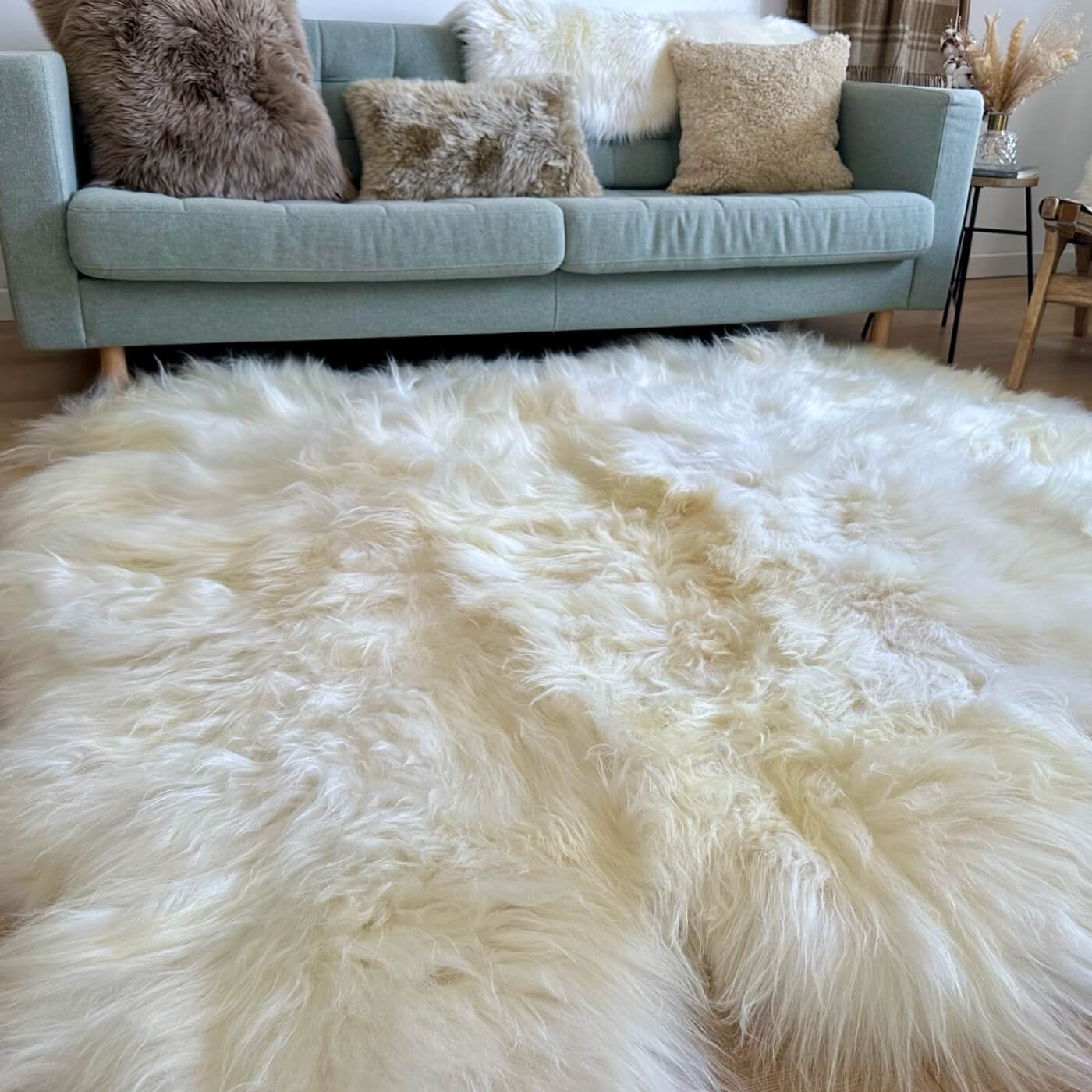 Covor Sexto (8 piei) din Blană Naturală de Oaie Islandeză, Alb - fir extra lung