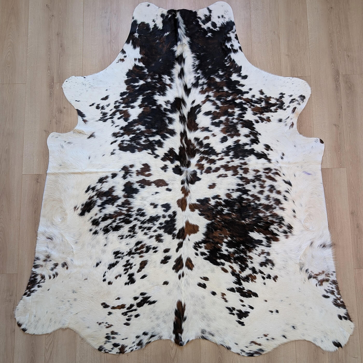 Covor din Piele de Vaca - Pestrit (235cm x 210cm)