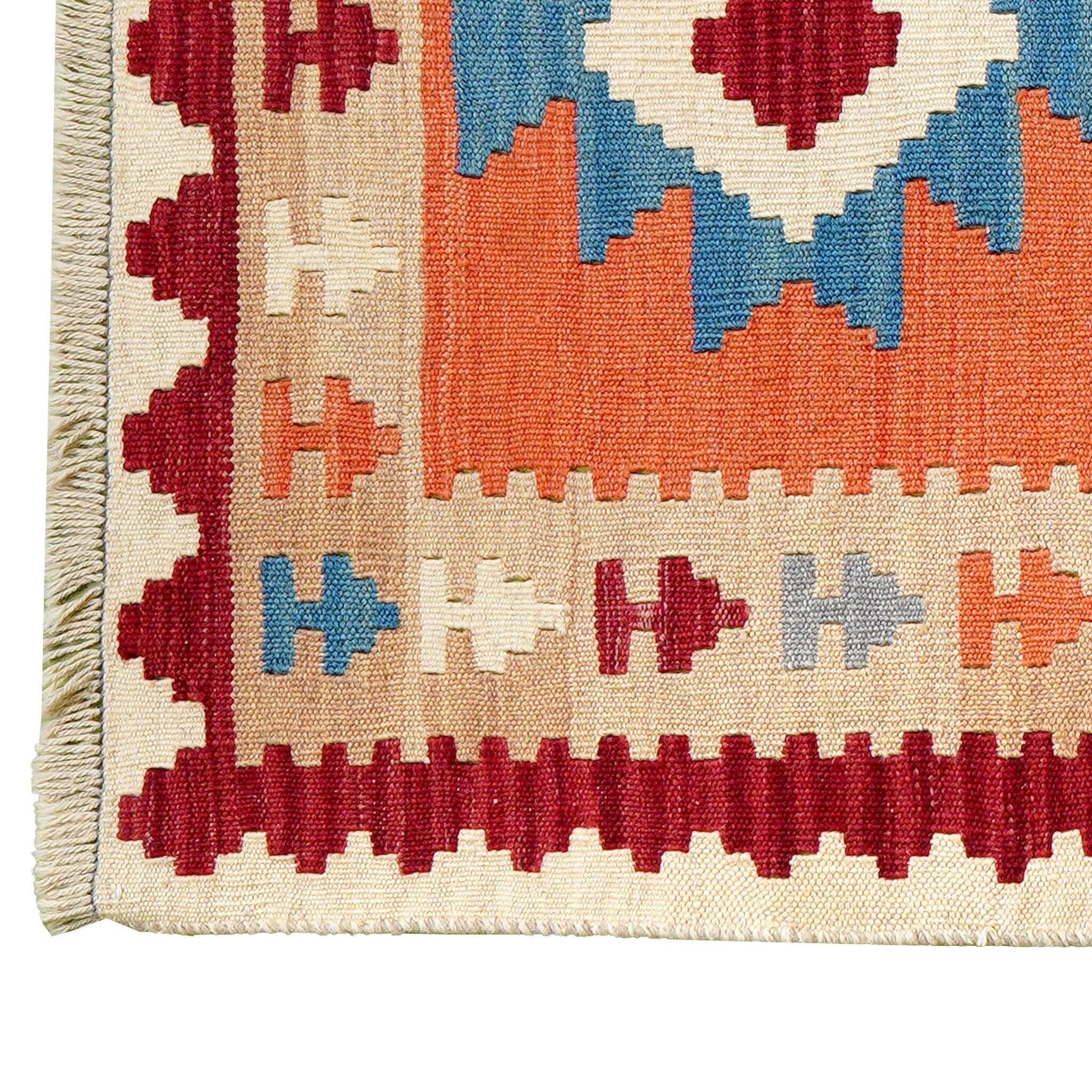 Traversa din lână țesuta manual cu motive geometrice in culori portocaliu, bej si terracotta cu franjuri mici, Kilim Gashghai (204cm x 86cm)