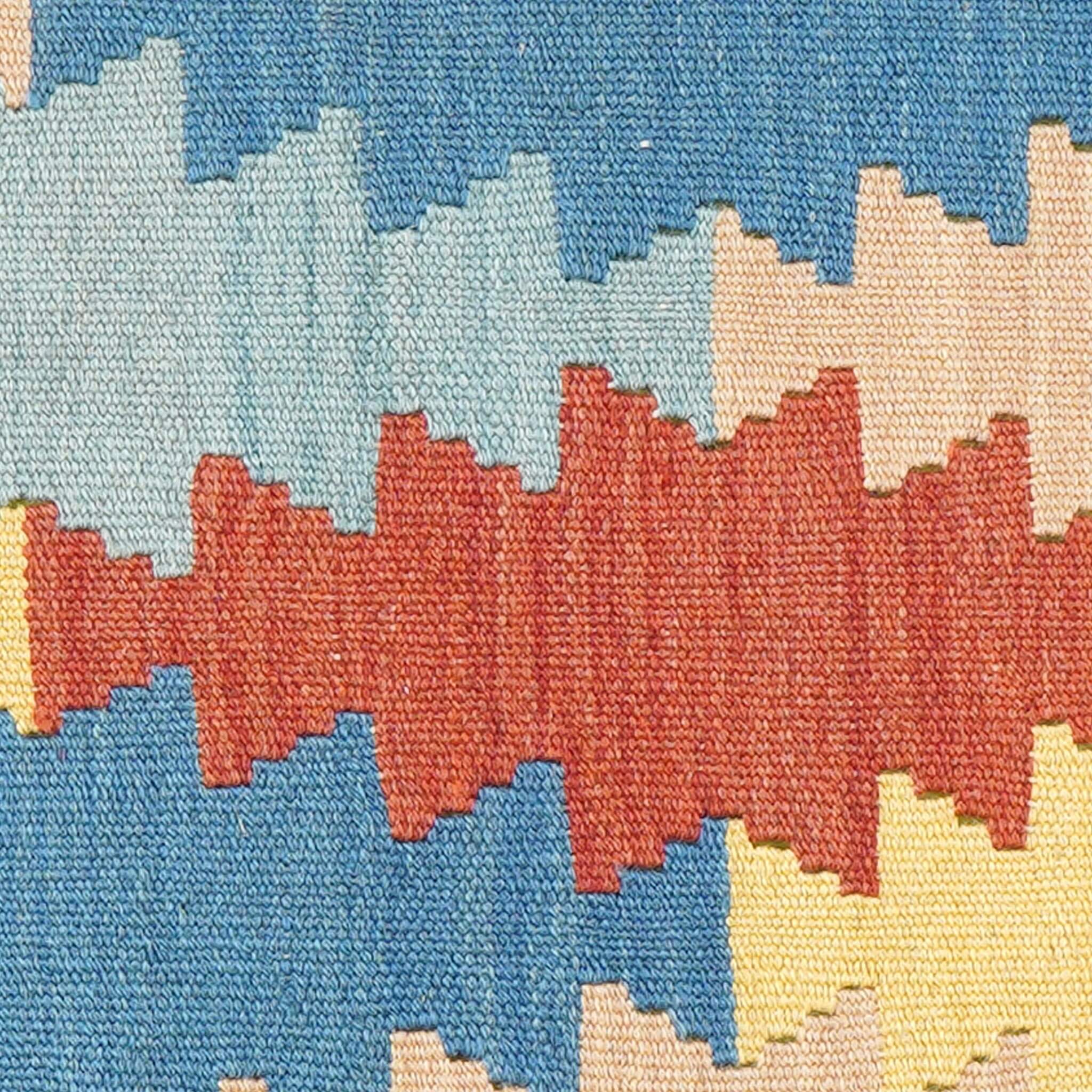 Covor traversă din lână tesut manual Kilim Gashghai (247cm x 61cm) cu detaliu pe motivele geometrice