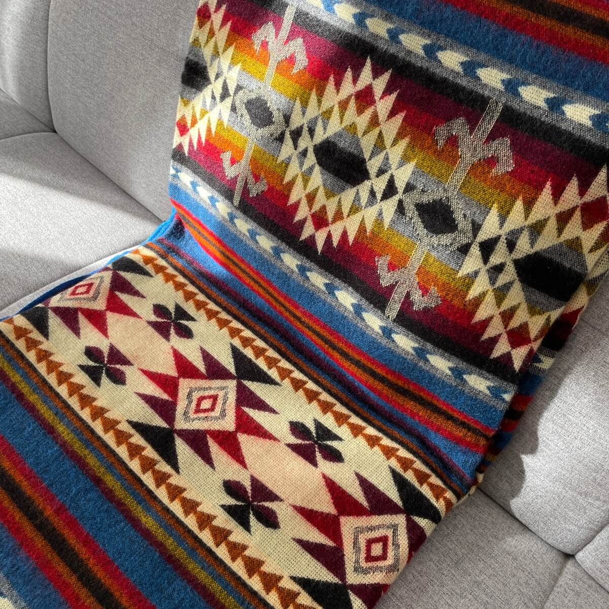 Patura reversibila din lana de alpaca Cotopaxi