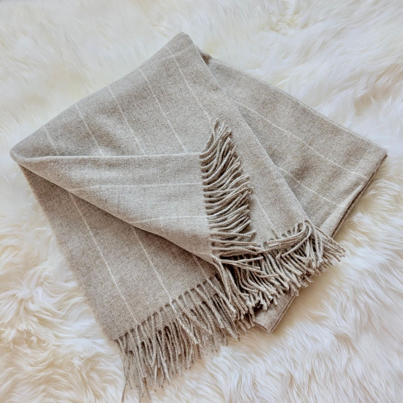 Pătură 100% din lână Merino Pinstripe, Bej, model simplu în dungi - premium