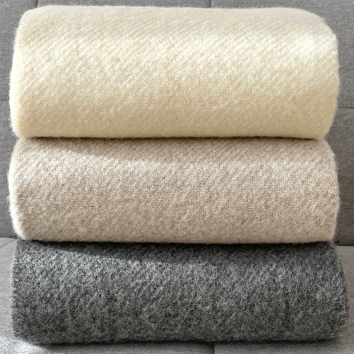 paturi in culori naturale 100% din lana merino, Mango+Bloom