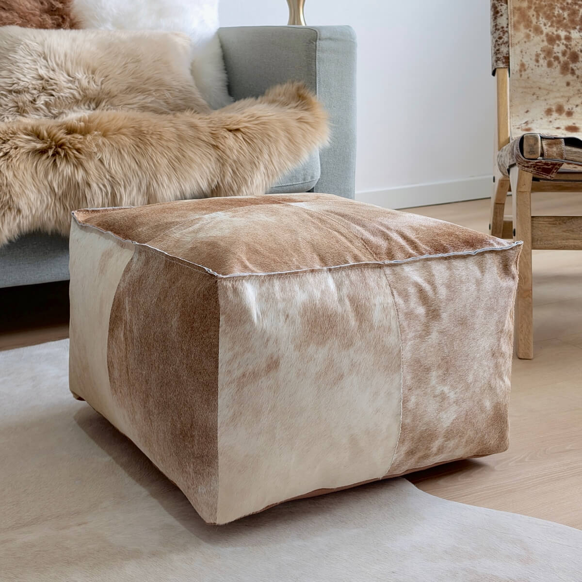 Taburet Puf din Piele Naturala de Vaca, Maro & Alb