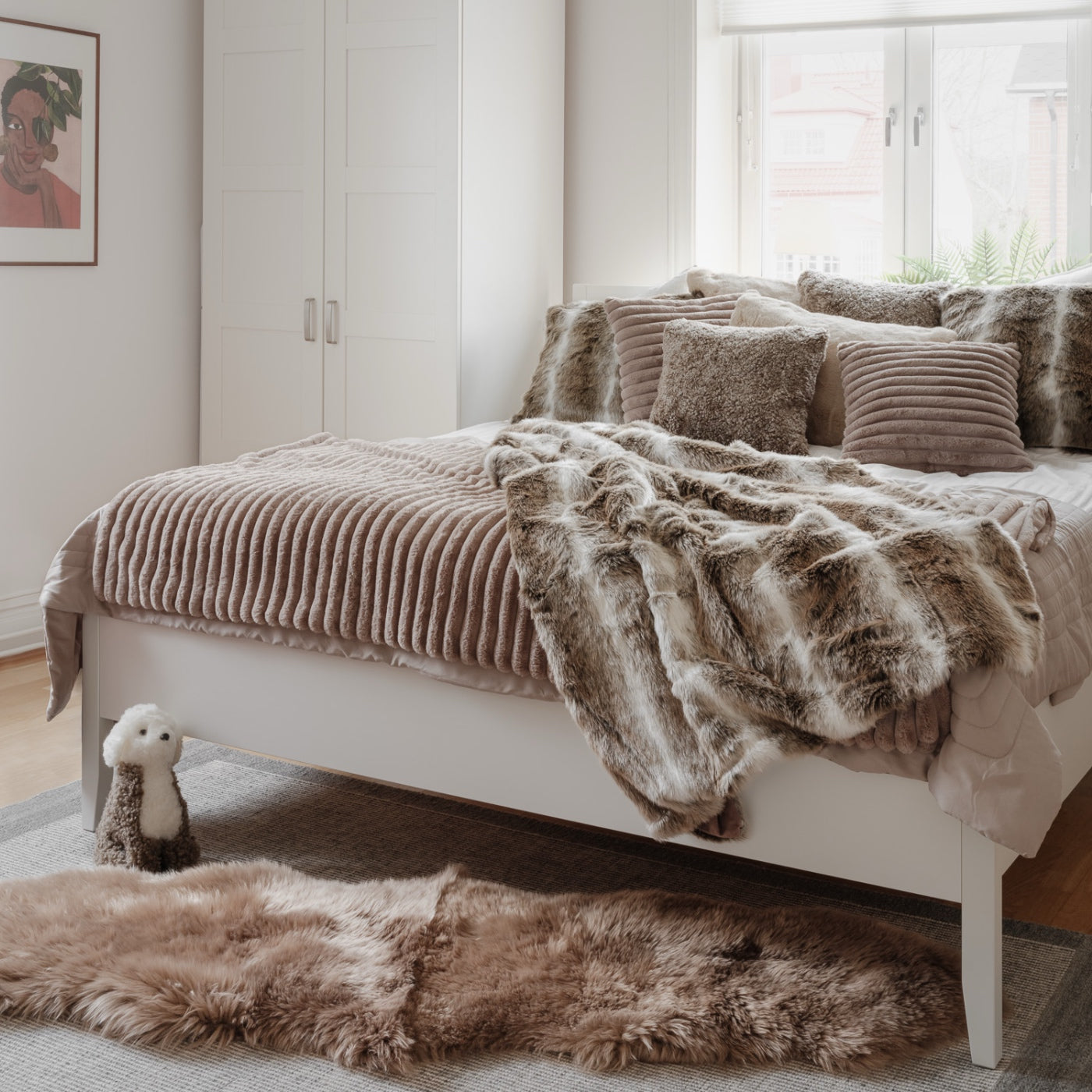 set de covoare pentru dormitor din 2 si 3 piese pufoase de blana naturala (bej)