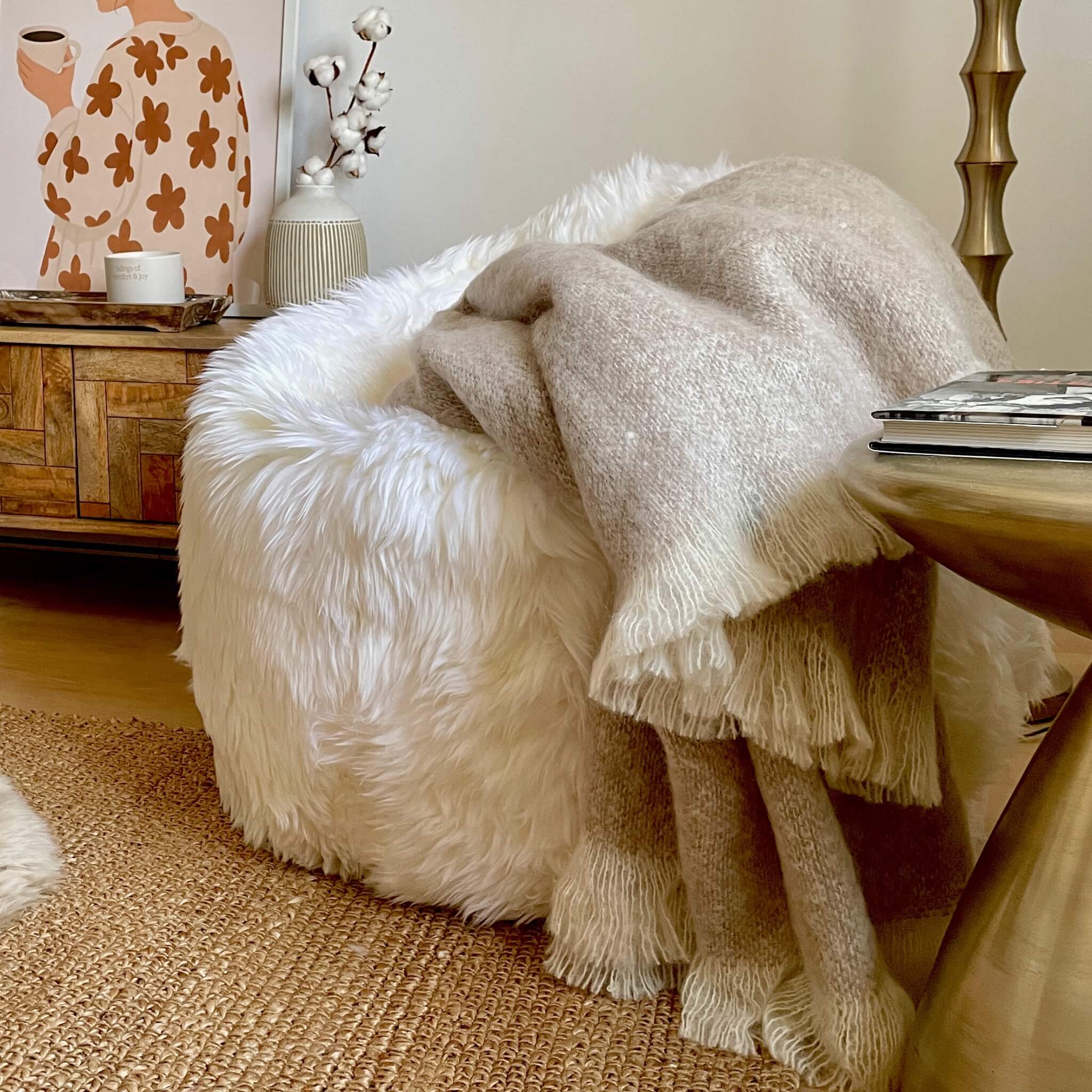 sheepskin beanbag - fotoliu puf din blana naturala de oaie preumplut