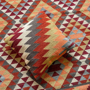 covor traditional kilim alwar din lana si bumbac, cu perna decorativa