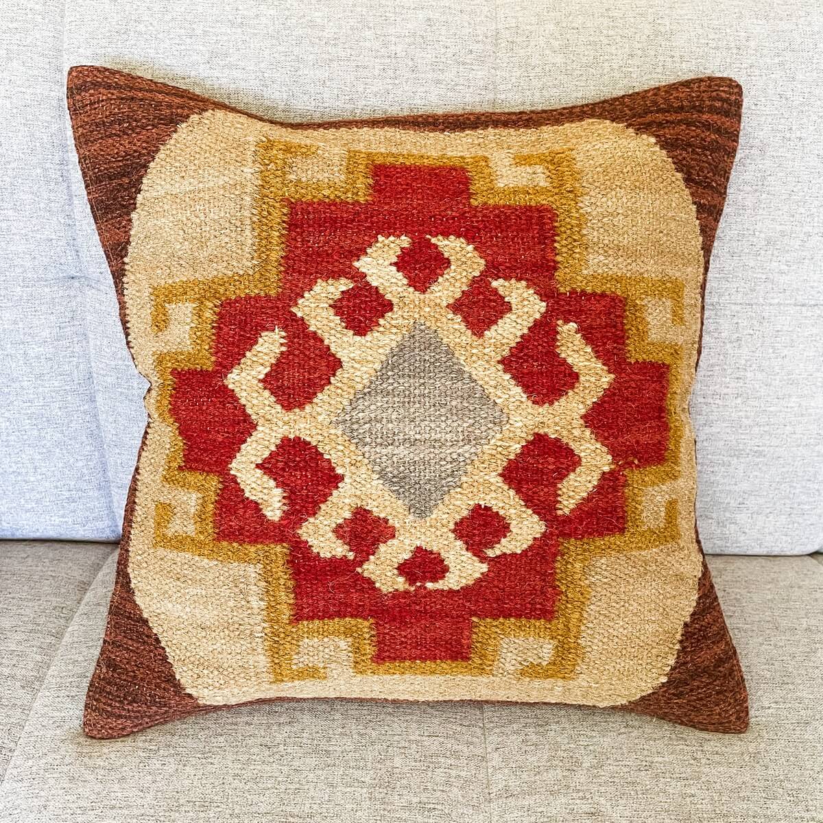perna decorativa kilim, cuoare wine Kohra