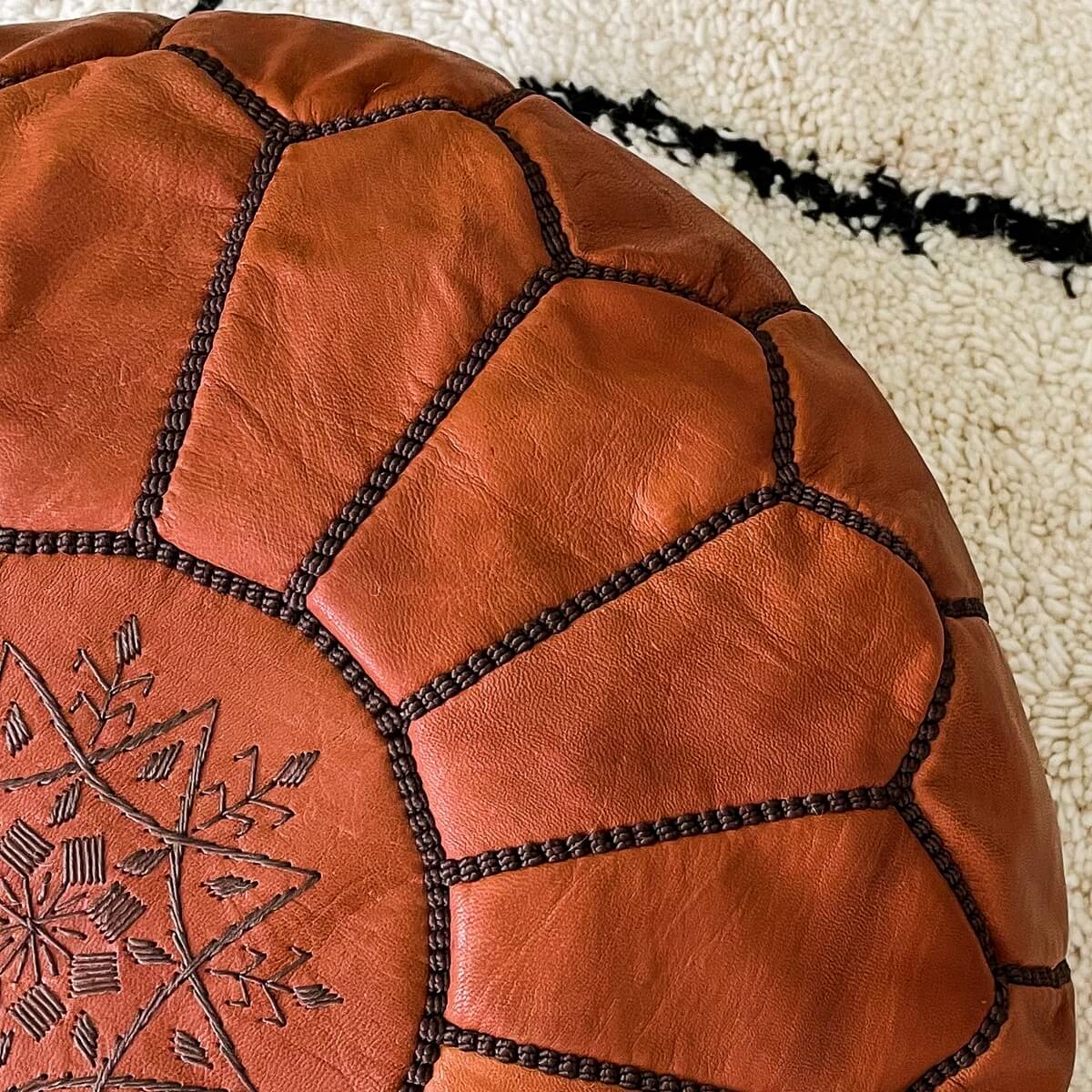 taburet puf marocan din piele naturala de capra, caramel, zoom