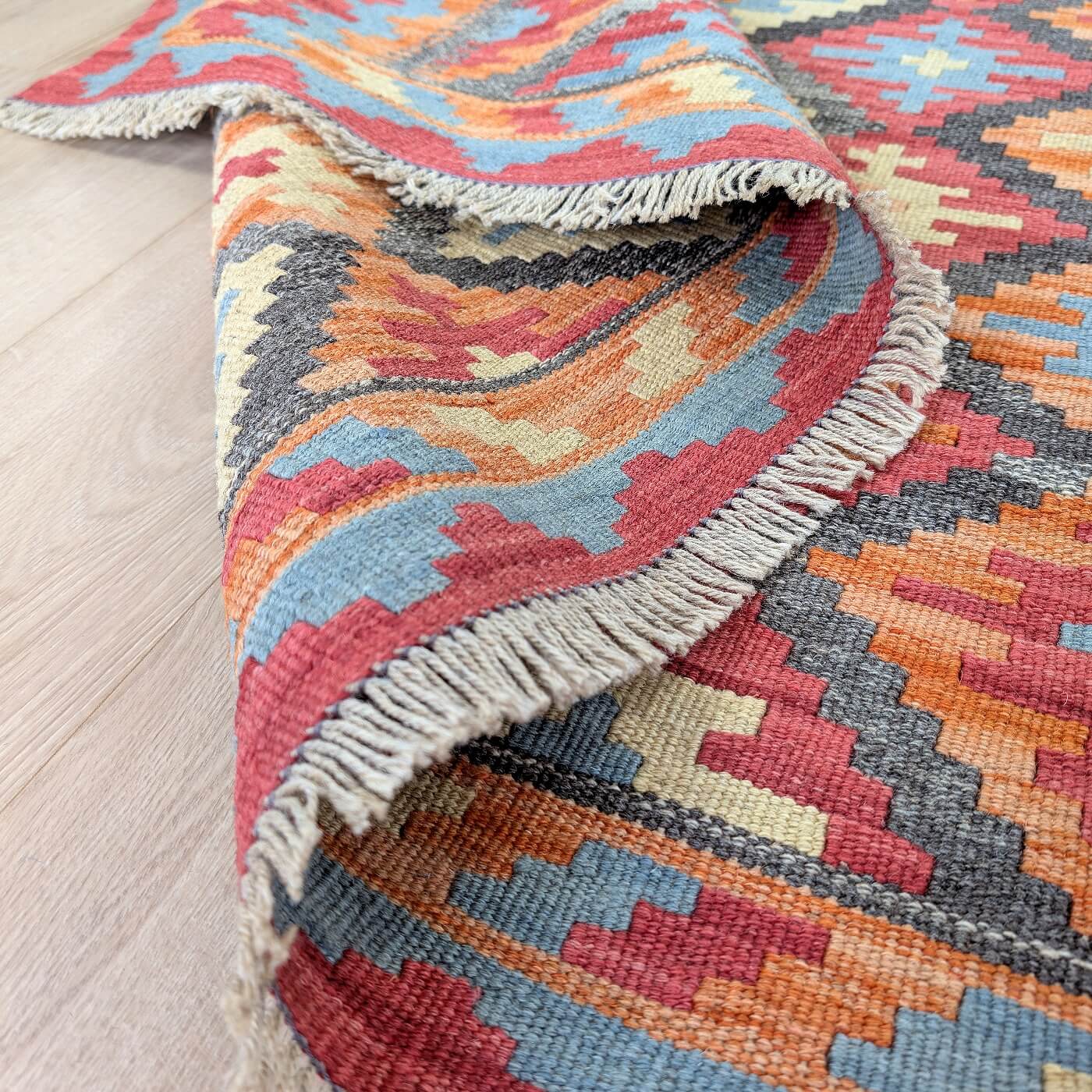 Covor Traditional din Lana - Kilim Gashghai - culori calde rosu, portocaliu, crem - tesut plat