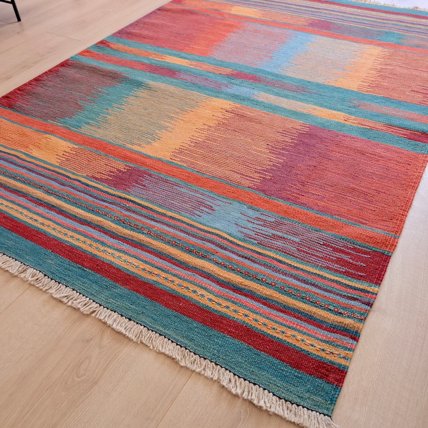 Covor din Lână Țesut Manual - Kilim Gashghai (181cm x 128cm) - model modern contemporan - multicolor - subțire, reversibil, țesătură plată - pe parchet