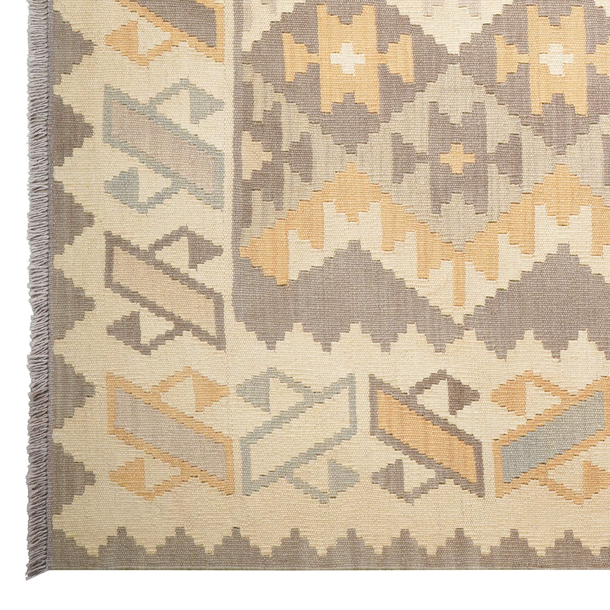 Covor din lână țesut traditional cu motive geometrice in nuante de bej si gri Kilim Gashghai (285cm x 201cm)