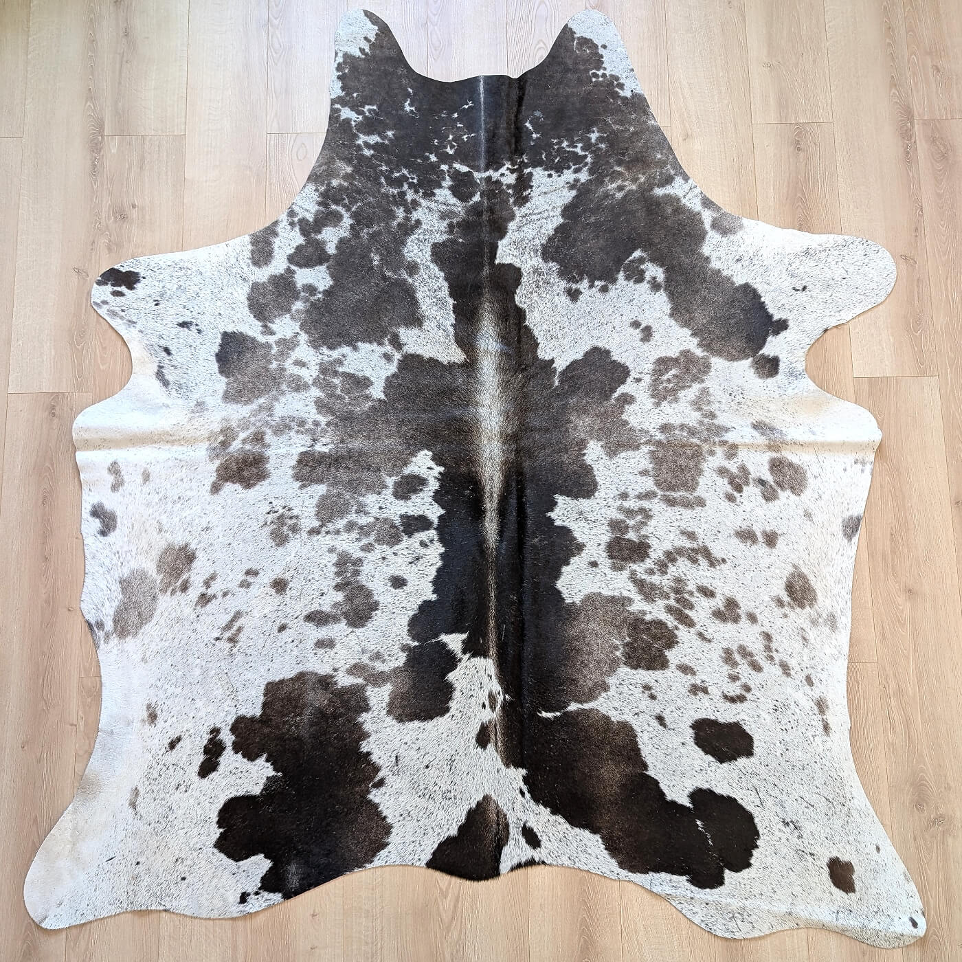 covor din piele de vaca in nuante de griuri mbch524