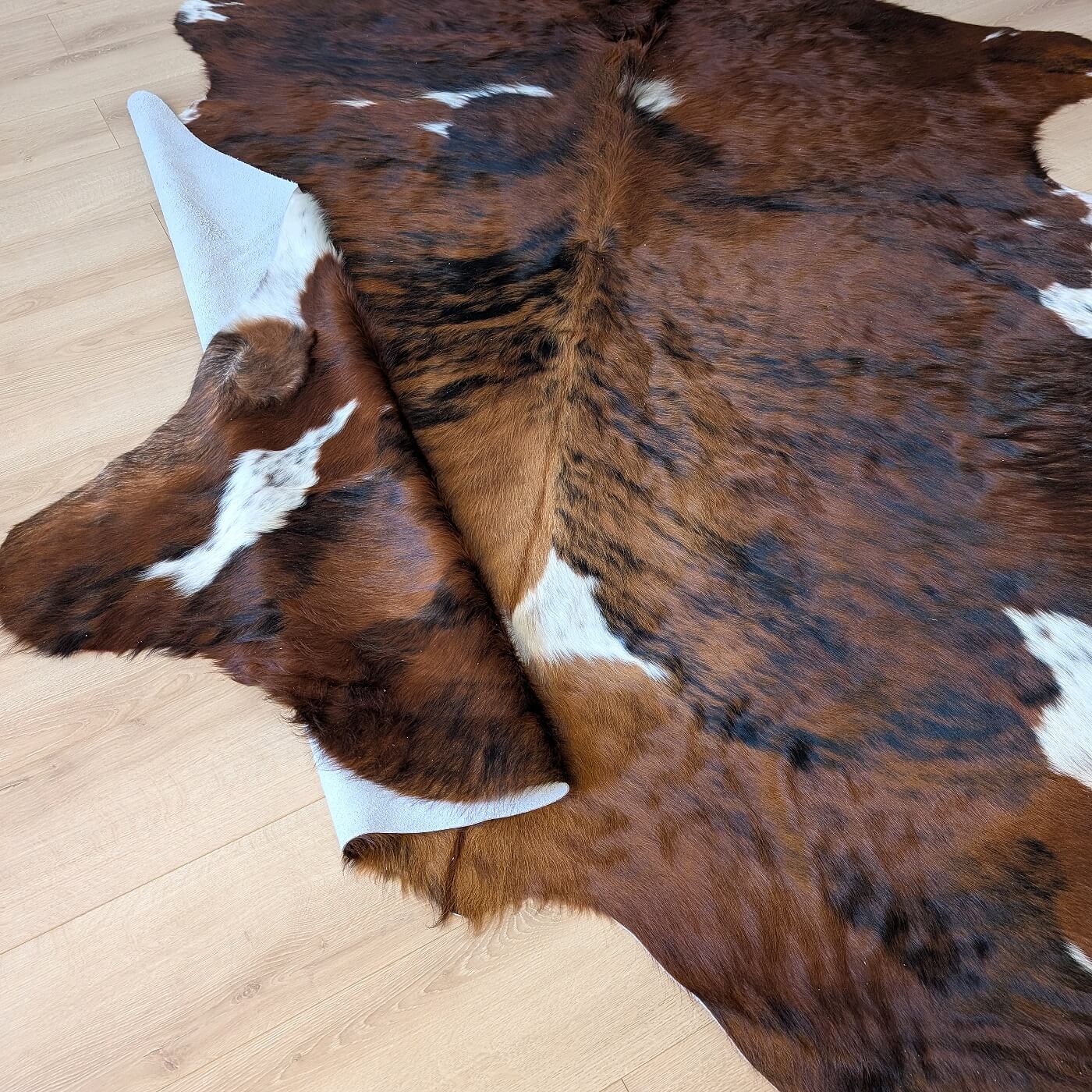 Covor din Piele de Vaca - Exotic (250cm x 225cm)