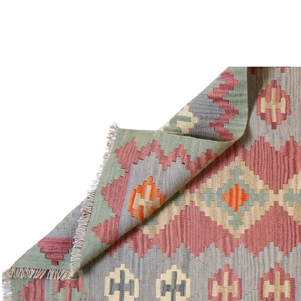 Traversa reversibila din lână țesuta manual cu motive geometrice in culori pastel, Kilim Gashghai (490cm x 106cm) 
