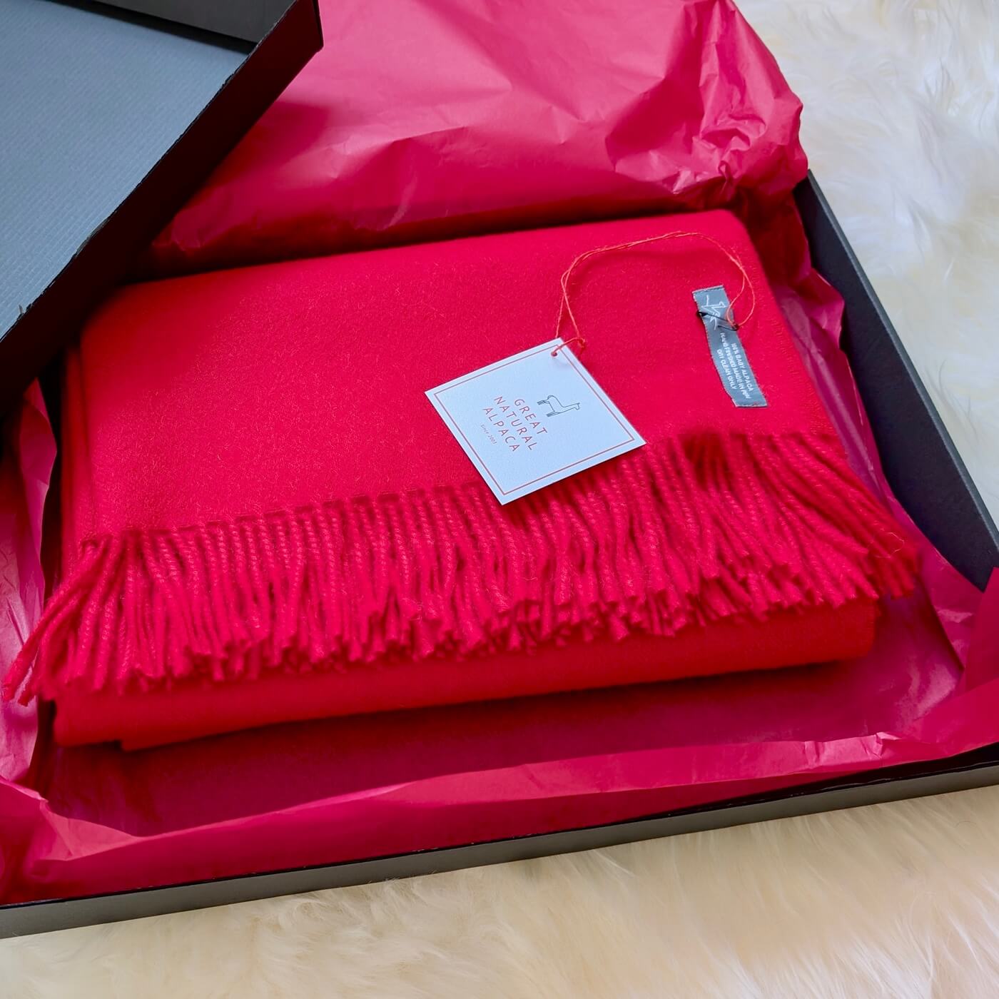 Pătură din lână 100% baby alpaca Supreme, Roșu Bordo – ambalată cadou