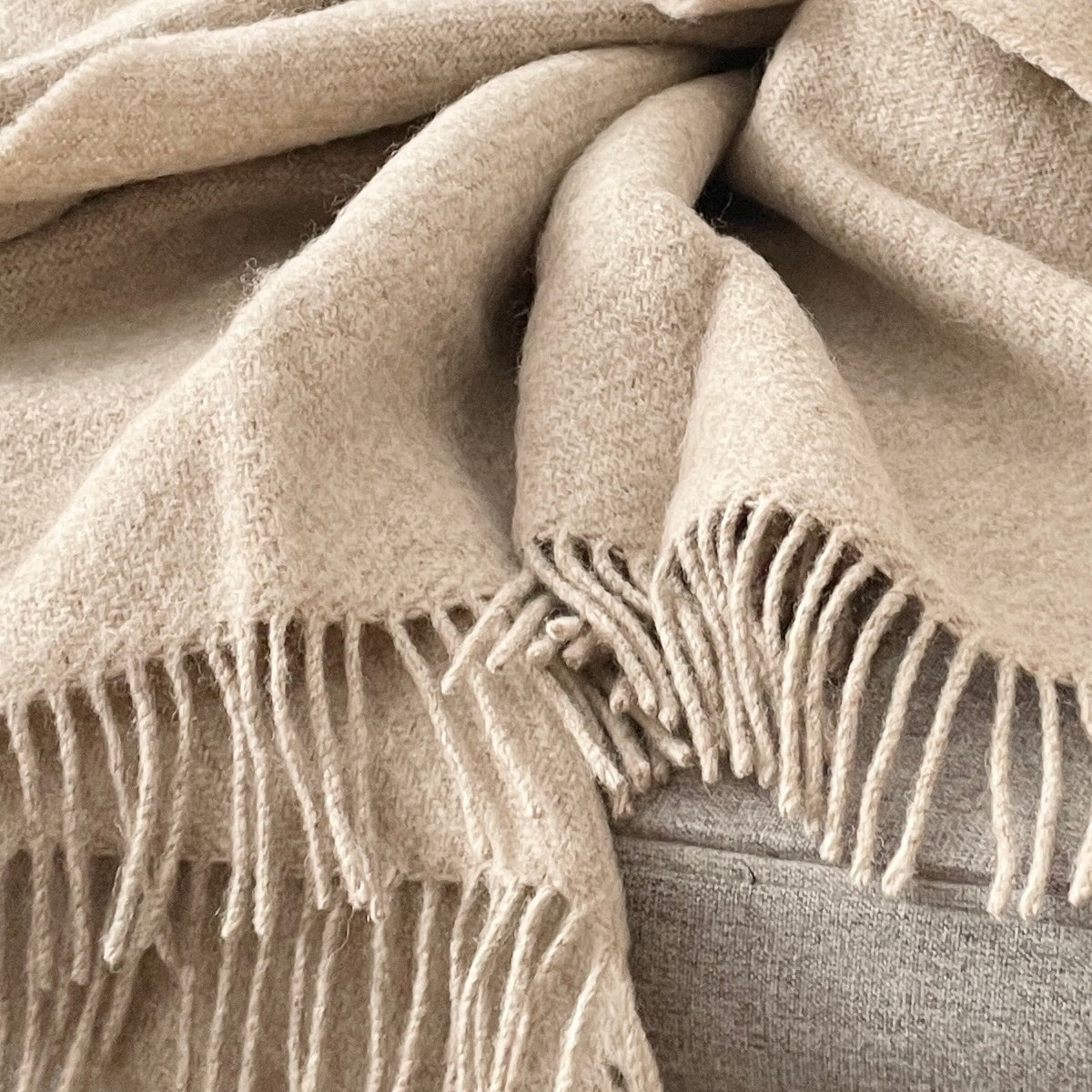 patura bej 100% lana de merino pura Milan, zoom 1