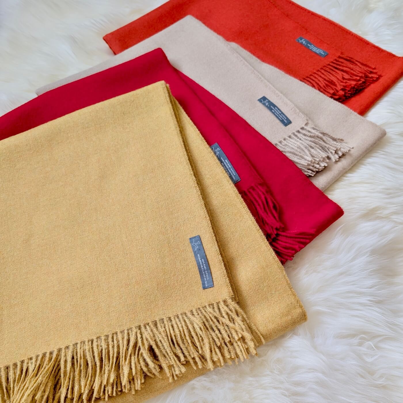 Pături din lână 100% baby alpaca Supreme, modele culori, calitate premium