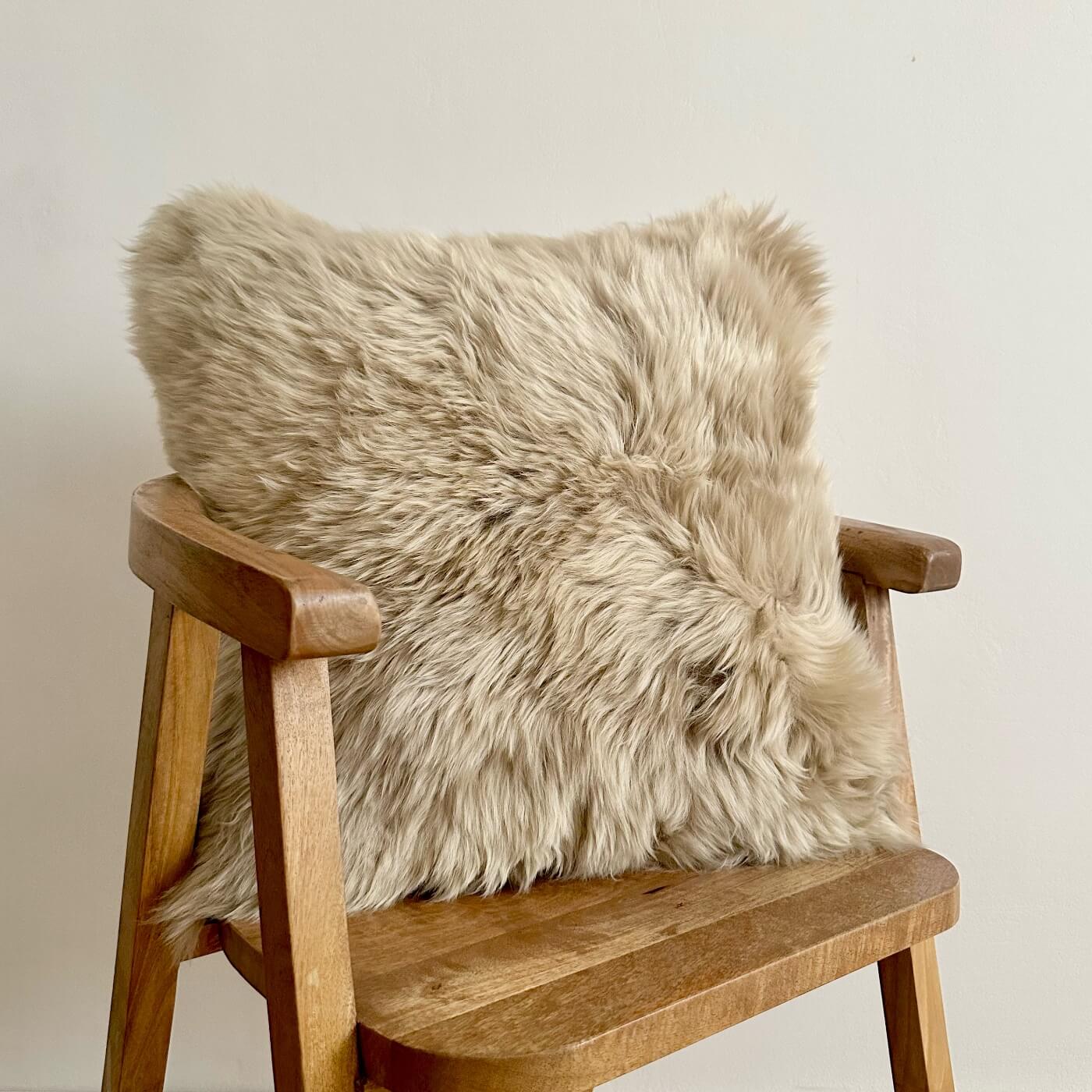 Perna Decorativă din Blană de Oaie Naturală, Crem - pătrată 50 cm