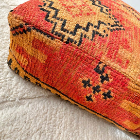 perna de podea marocana realizata din covor vintage, zoom1