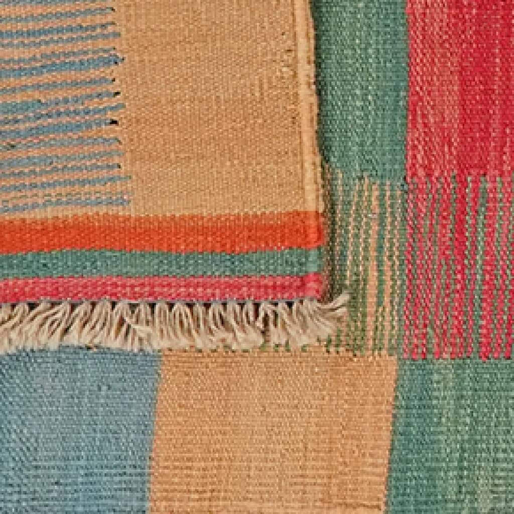 Covor traversa din lână țesut manual cu model in patrate si franjuri scurti, Kilim Gashghai (201cm x 62cm)