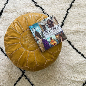 taburet puf autentic marocan din piele naturala de capra, handmade galben
